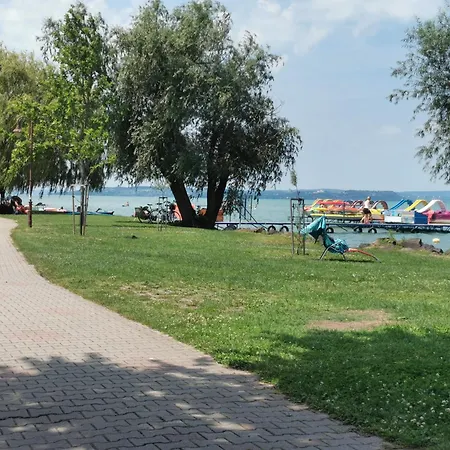 Cirkálo Vizparti * Siófok